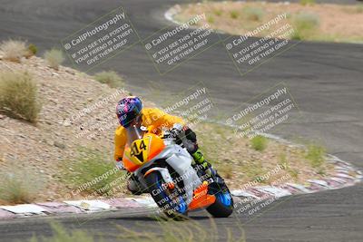 media/Jun-04-2022-WERA (Sat) [[b852bbbd55]]/Race 4 C Superbike Expert Novice/